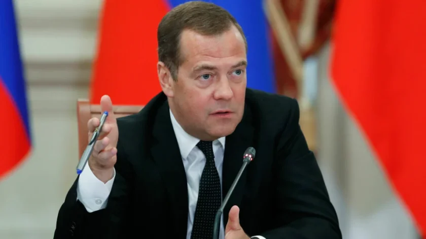 медведев кървавият клоун киев ккк гангреняса ампутация