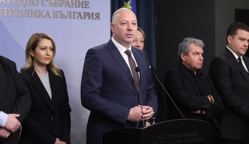 оставката кабинета bdquoжелязковldquo вече факт следва