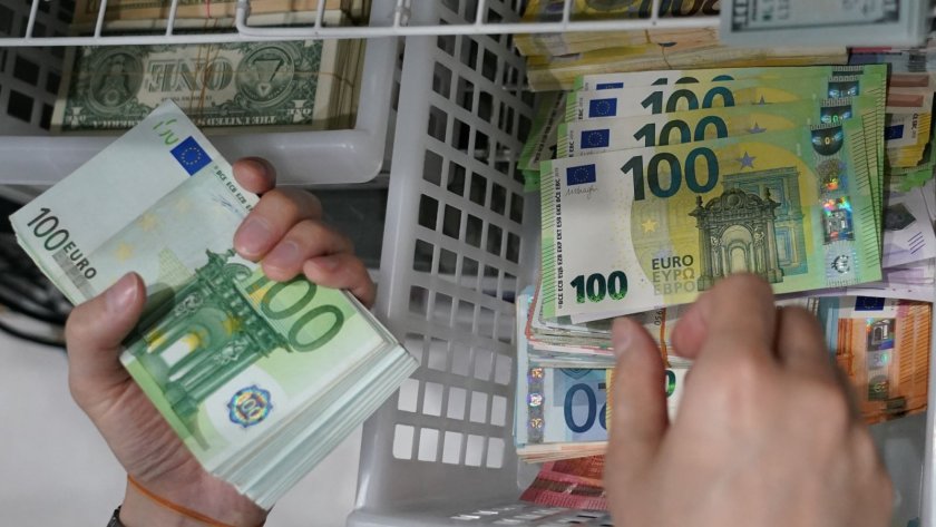 мащабна акция столицата иззеха 400 000 евро операция пране пари