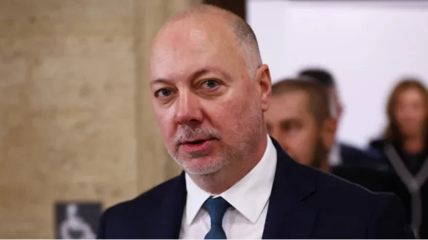 желязков заминава първата среща върха източния фланг