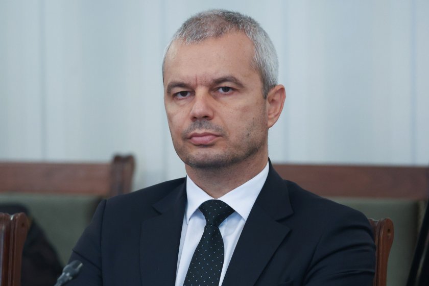 костадинов иска референдум битка барутния завод карлово