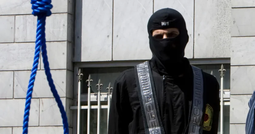 иран екзекутира обвинен шпионаж мосад мъж вербуван обещание милион долара