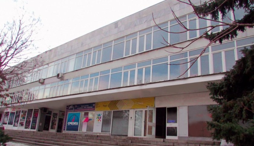 родители алармират дом културата bdquoсредецldquo опасен децата