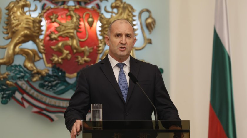 румен радев подавам оставка предстои битка отечеството