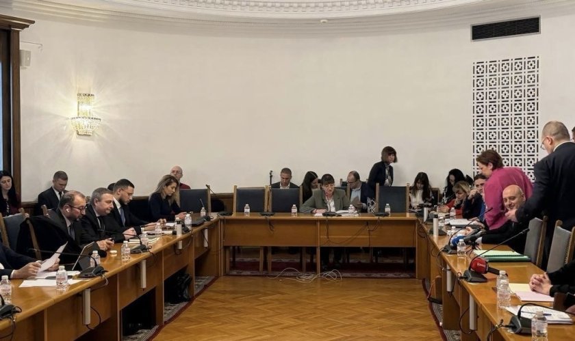 изборният кодекс отново центъра дебатите