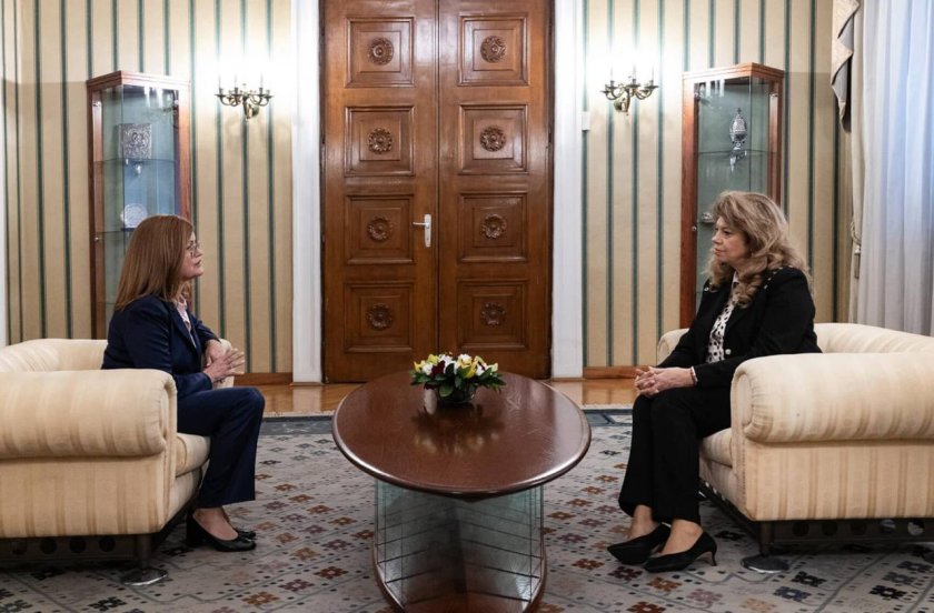 маргарита николова също готова поеме поста служебен премиер