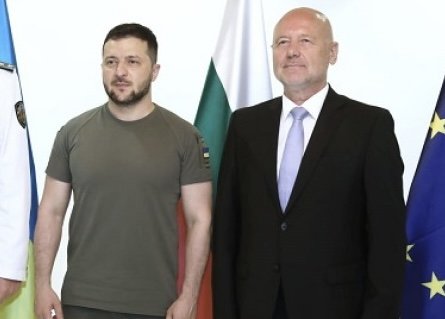 прасе озъби тагарев съветникът зеленски засне