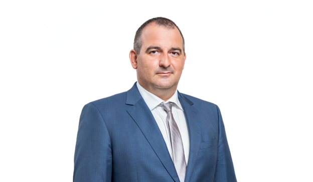 първият отцепил независим общински съветник листата bdquoвъзражданеldquo сос