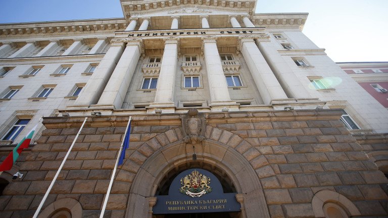 извънредно заседание правителството обсъжда промени данъчните закони