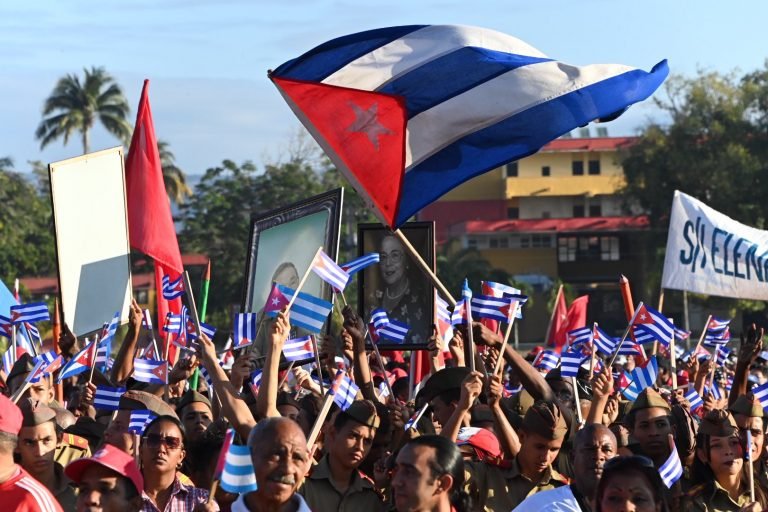 сащ предупреждават гражданите антиамерикански протести смущения куба