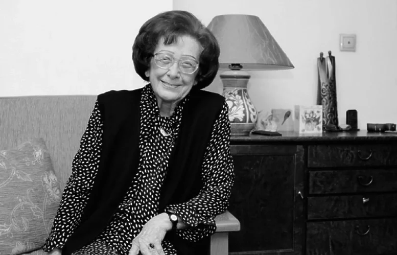 леда милева ndash авторката bdquoзайченцето бялоldquo научи поколения българи доброта въображение