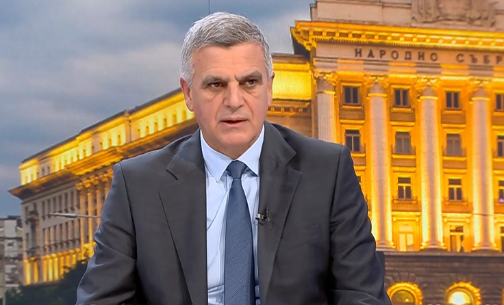 стефан янев отговорността новия кабинет споделена служебния премиер президента