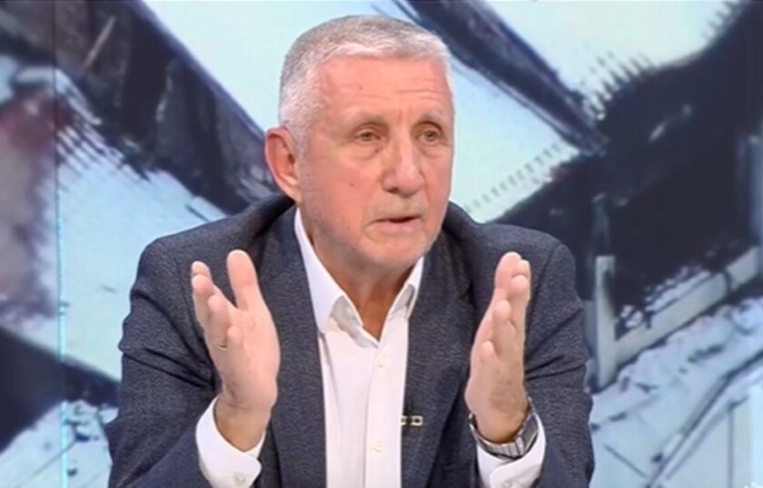 ген кирил радев очерта схема манипулации финансов интерес случая bdquoпетрохан ndash околчицаldquo