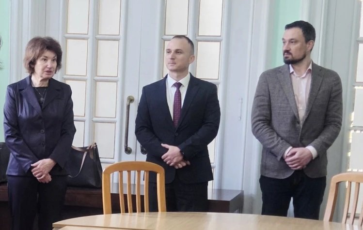 заместник областни управители бургас проф татяна коцева адв димитър вълчев