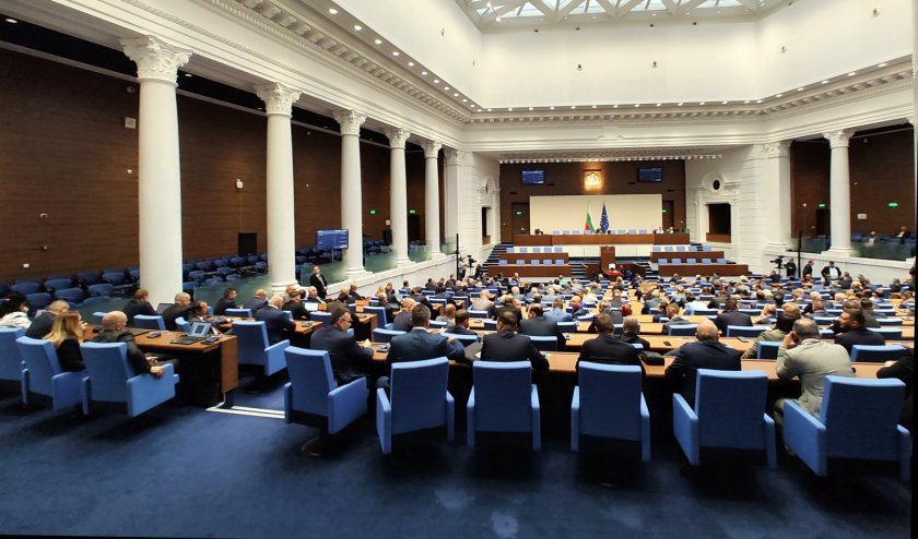 нов удължителен бюджетен закон влиза дневния ред