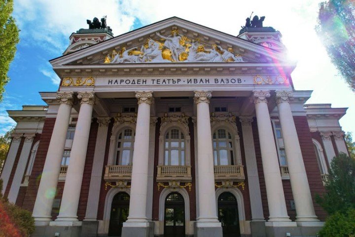 големите театри българия ръба затваряне заради остаряло финансиране