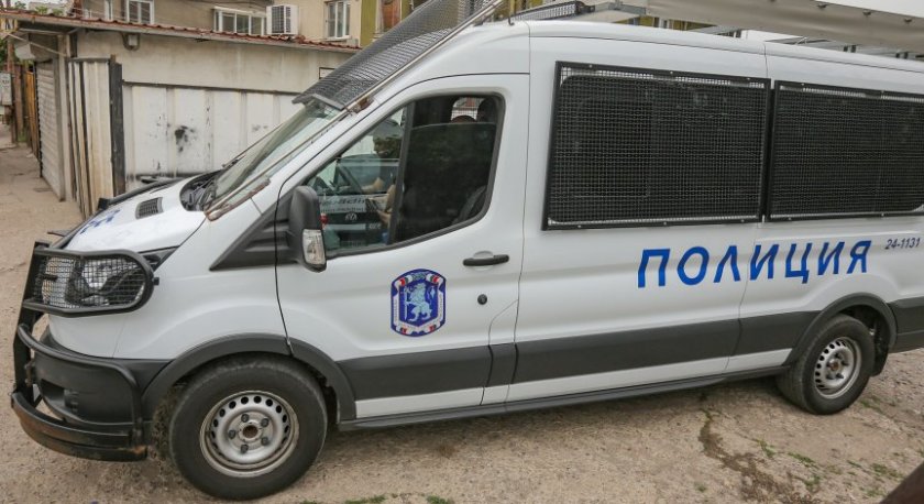 задържани полицейска акция изборни нарушения софия