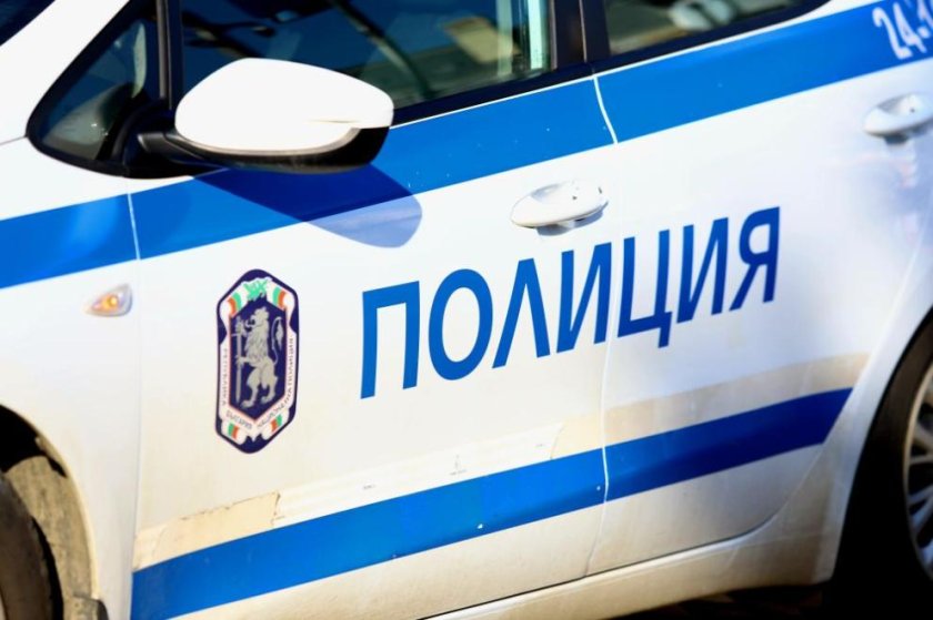 задържаха трима купуване гласове хасковско