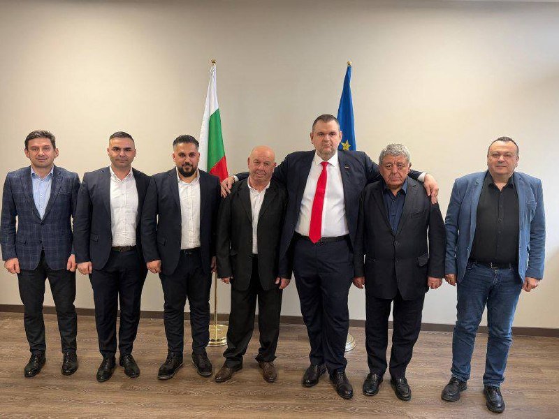 пеевски опити bdquoала балаldquo нашето мвр минат