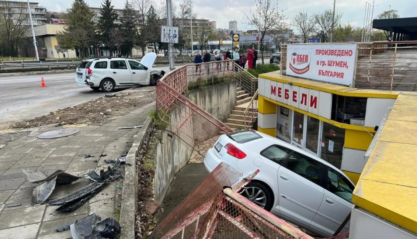 автомобил вряза магазин шумен ранени