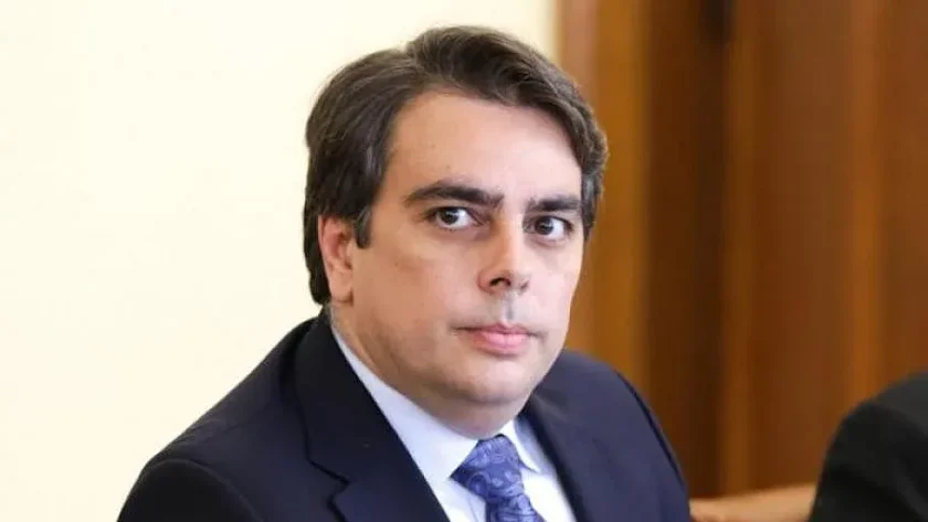 асен василев споразумението украйна интерес българия