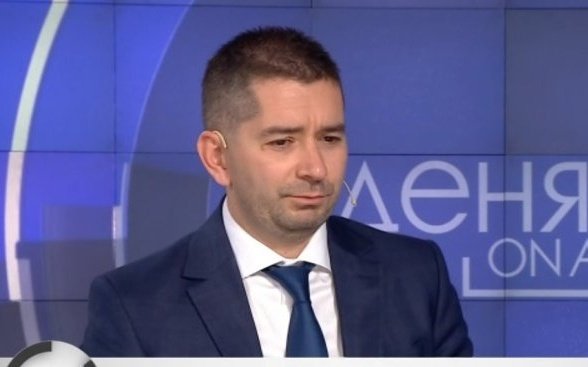 слави василев държавната хазна изчерпване планираме смяна особения търговски управител bdquoлукойлldquo