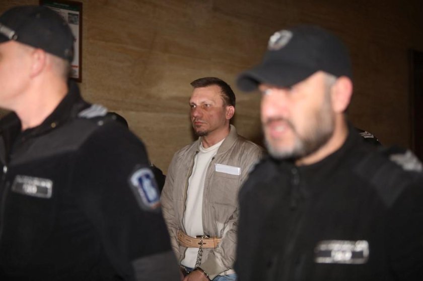 съдът разглежда делото станимир хасърджиев трима обвиняеми