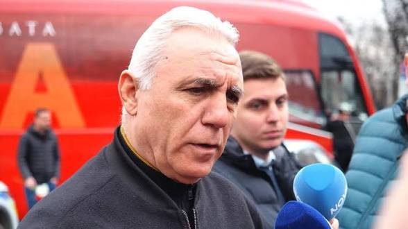 легендата христо стоичков мотивира цска решителния мач