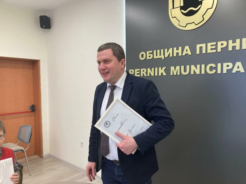 перничани ярост искаме дишаме стига бетон ненаядохте