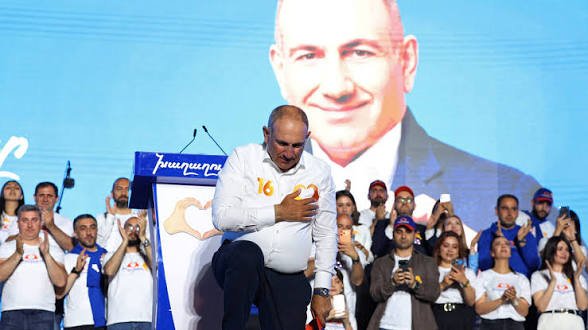 армения гласува парламент