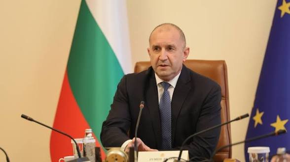 радев срещна помощник секретар държавния департамент сащ