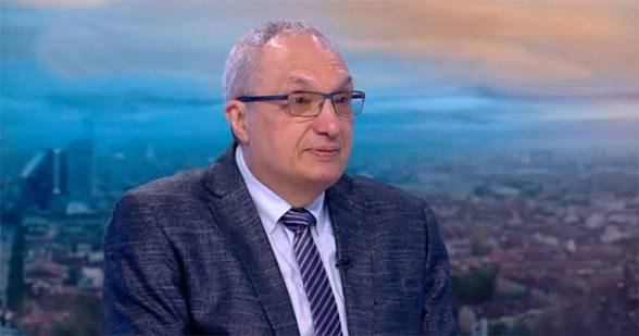 иван костов изрази подкрепа гюров президентска фигураиван костов изрази подкрепа гюров президентска фигура