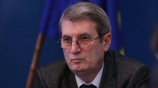 министър хинков констатирани финансови нарушения bdquoпирогов