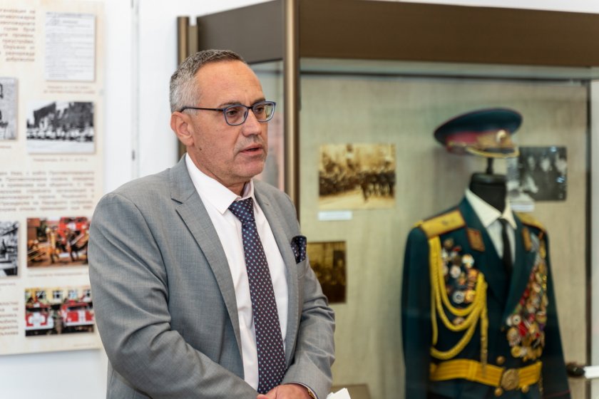 началникът кабинета вътрешния министър подаде оставка