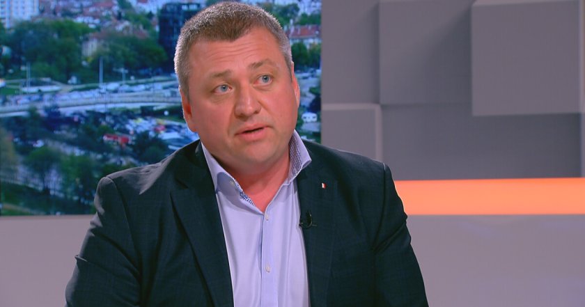 ерджан ебатин предам делян пеевски