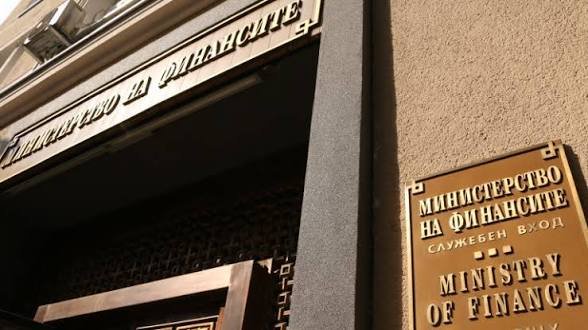 министерство финансите ограничаване средствата бюджетните организации училищата