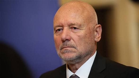 тагарев защитата вагит алекперов поражда сериозни въпроси