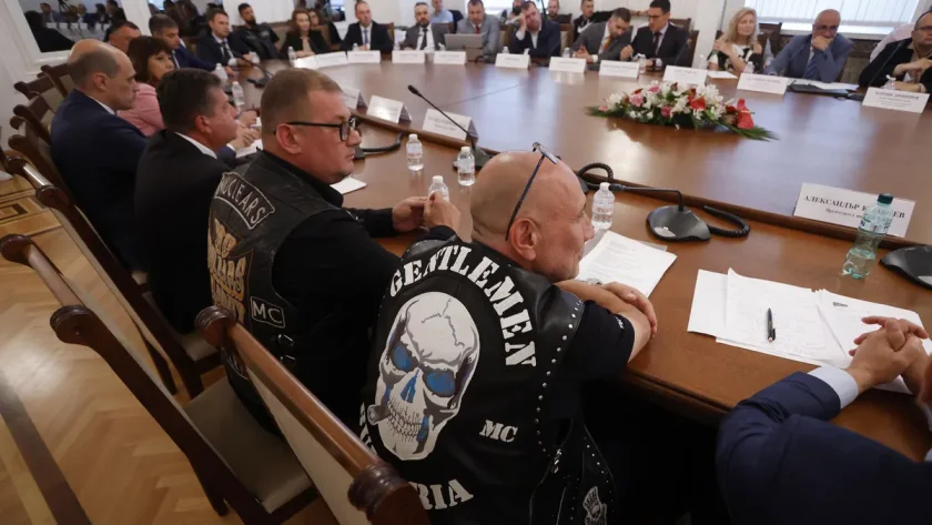 без решение гражданска отговорност мотористите петък готви протест