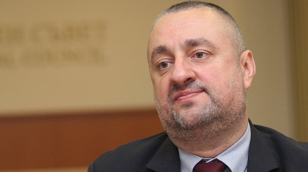 всс покани следователя ясен тодоров изслушване казуса нотариуса