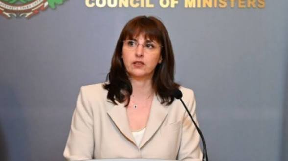 ефремова настоя местните власти ускорят изпълнението социалните проекти