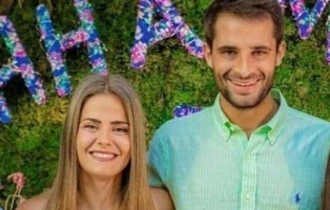 ексклузивно десет дни смъртта мартин велев съпругата роди