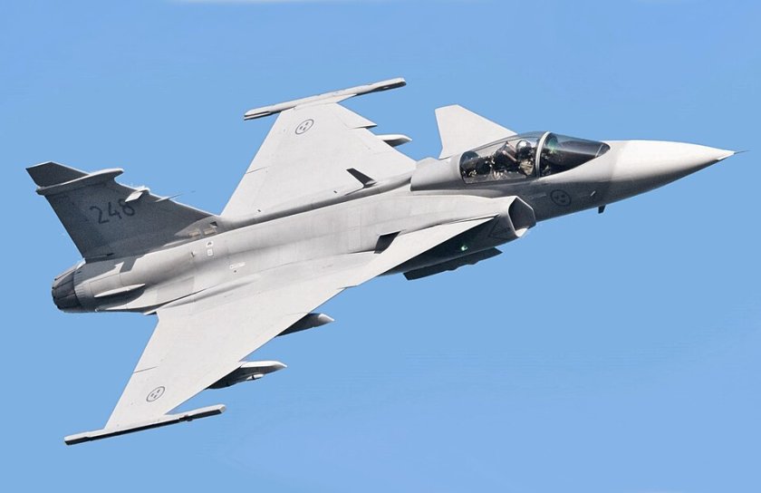 Лондон финансира с 300 млн. евро придобиването на Gripen за Украйна