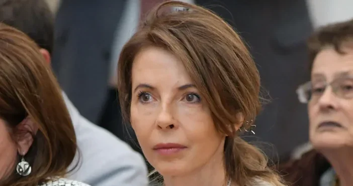 исландия закрива почетното консулство софия цветелина бориславова освободена консул