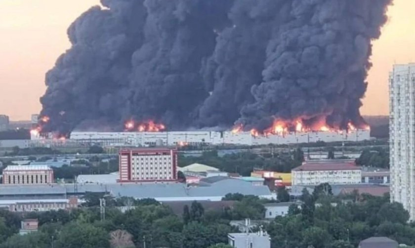 (ВИДЕА) Ударите между Русия и Украйна продължават: Ракети и дронове по Одеса, взривове във Воронеж