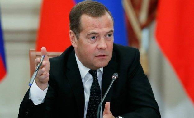 медведев тежки обвинения япония какъв позор мълчите ролята сащ ядрените бомбардировки