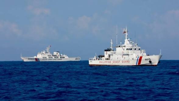 Китай засили военното си присъствие край плитчината Скарбъроу
