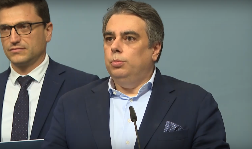 ПП след среща с Йотова: Ще сезираме Конституционния съд, ако президентът не наложи вето върху бюджета (ВИДЕО)