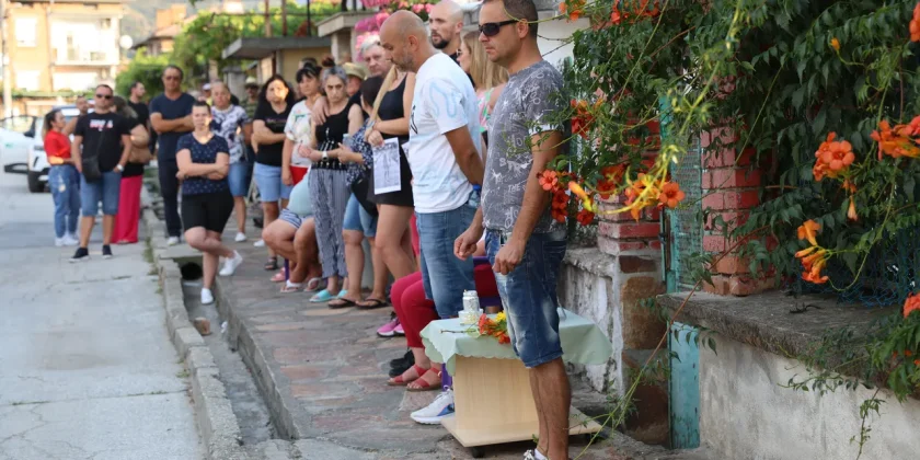 близки жестоко убития мъж пловдив проявявал интерес деца мечтаеше жена семейство