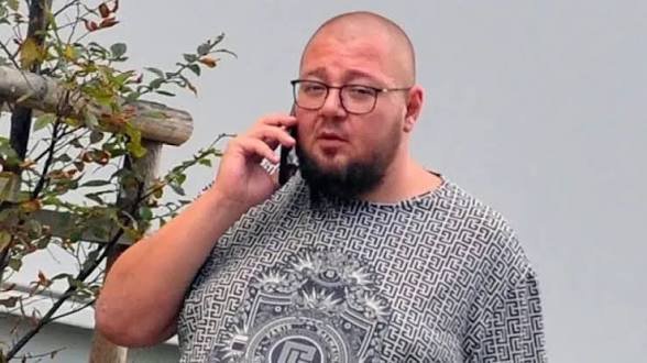 Съдът издирва Христиан Гущеров