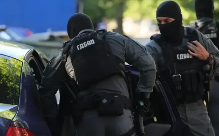 Спецакция в района на Бургас: ГДБОП разби подводен канал за трафик на наркотици (СНИМКИ)